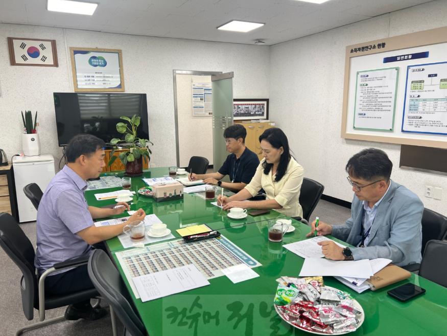 240830-보도자료 사진(윤종영도의원, 경기도 벼 지역특화품종 육성 및 유통 활성화 추진).jpg