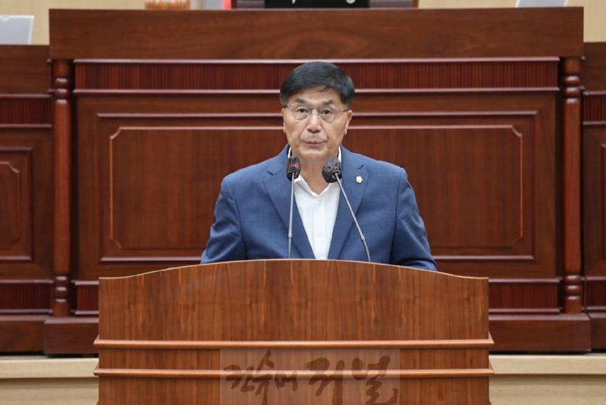 5분자유발언_박영철 부의장.jpg