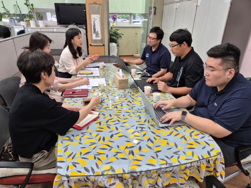 7. 동두천시 교육발전특구, 스마트안심셔틀버스로 DDC 새싹돌봄교실 준비에 박차(1).jpg