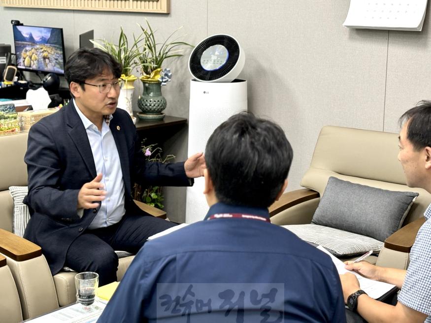 240903 조성환 의원, 도교육청에 ‘과밀학급 해소’ 및 ‘쾌적한 학습권 보장’ 촉구 (1).jpg