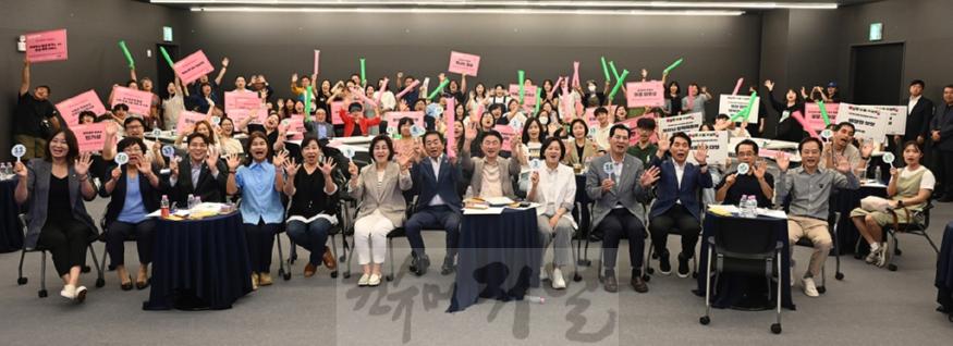 시민소통담당관(내 삶을 바꾸는 의정부, 변화의 시간 2년 ⑥머물고 싶은 문화도시, 의정부)2-문화도시 정책페스타.jpg