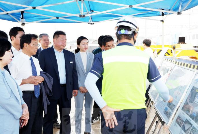 1. 김경일 파주시장, 수도권광역급행철도(GTX)-A 공사현황 점검 (1).jpg