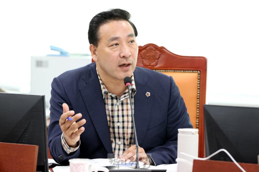 [사진] 김용성 의원_예결위(문체).jpg
