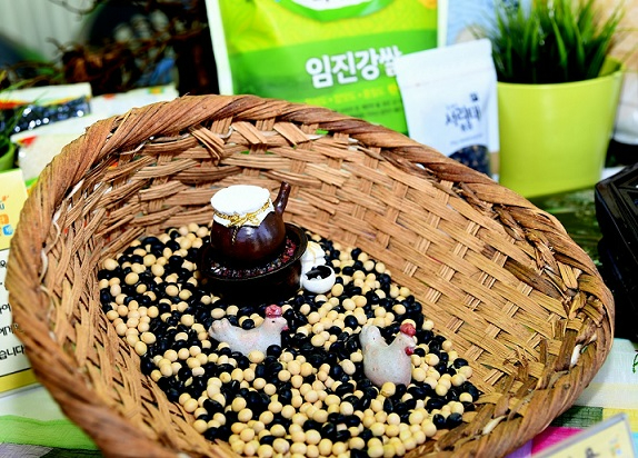 2. ‘파주장단콩 생산이력제’로 차별화된 품질 관리 나서.JPG