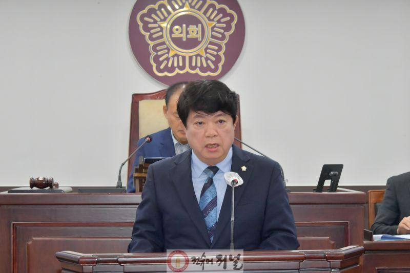 [사진] 김재수 의원.JPG