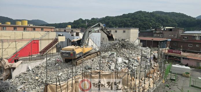 1. 성매매집결지가 70여년 만에 시민의 품으로 돌아오기 시작.jpg