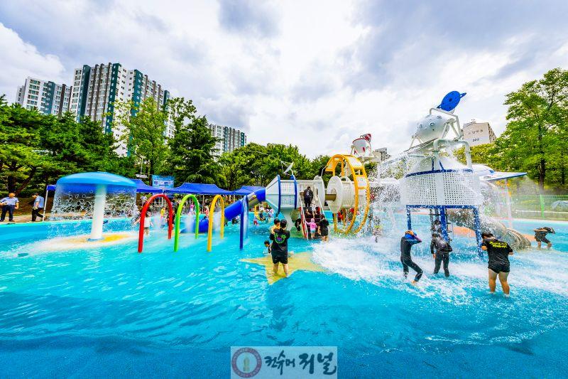 0624 계양구, ‘오조산근린공원 물놀이장’ 6월 28일 개장(지난해 운영 모습) (1).jpg