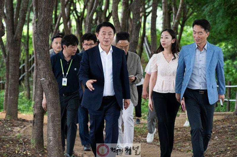 1.시민소통담당관(LH 경기북부지역본부 유치 1주년, 기업도시 도약 신호탄 되다)3.jpg