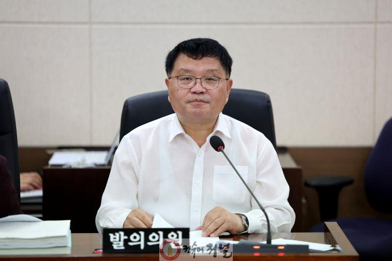 (0630보도자료 사진1)인천시의회 신동섭 의원, 영주귀국 사할린한인 주민의 정착 지원 마련.jpg