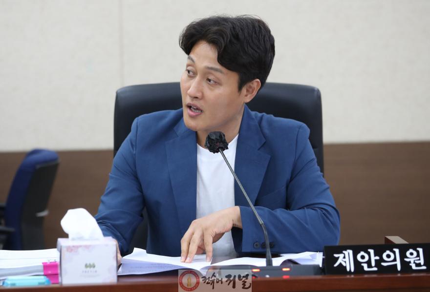 (사진)석정규 의원 의정활동(1).jpg