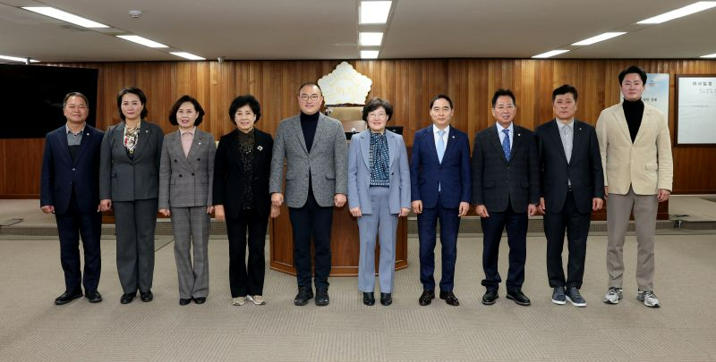 20241125 제257회 제2차 정례회 제1차 본회의 (1).jpg