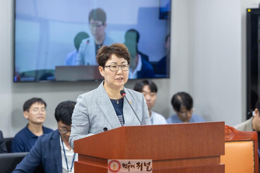 250717 성복임 의원, 경기도 민자도로 실시협약 변경 등에 관한 조례 일부개정조례안 상임위 통과.jpg