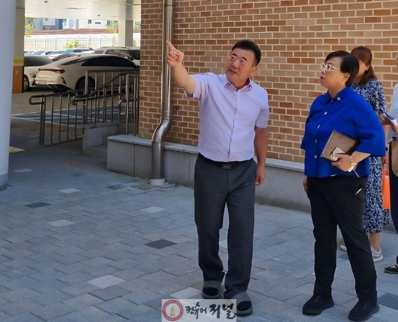 250722  조미자 경기도의원, 부평초 본관 엘리베이터 설치 위해 적극 나서.jpg