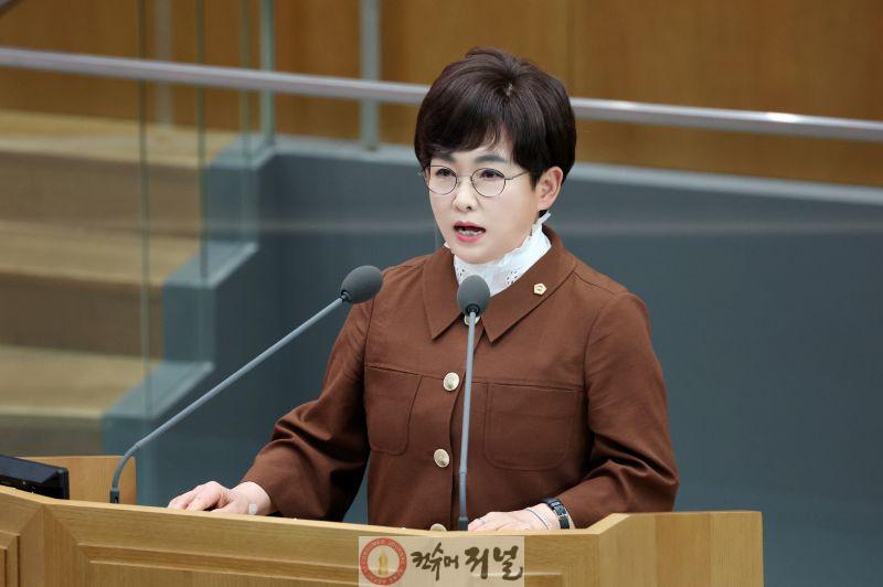 250723 김선희 의원, 제385회 임시회 제2차 본회의 5분자유발언에서 경기남부 광역철도 조속 개통 등 촉구 (1).jpg