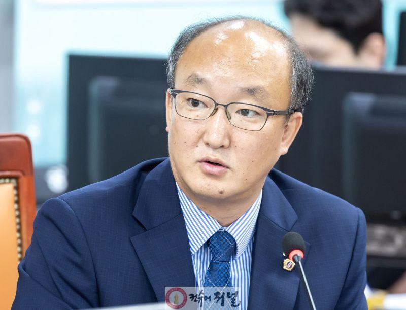 250724 김동영 의원, 보행약자 보호를 위한 제도적 기반 마련(1).jpg