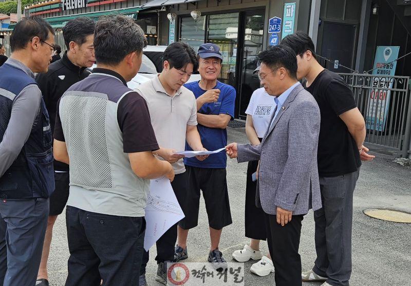 250807 이석균의원, 현장에 답 있다... 국지도 86호선 개통 앞두고 생활 불편 직접 점검.jpg
