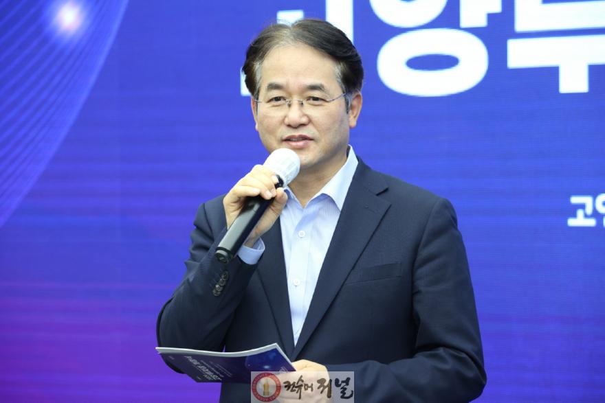 [산하기관]1. 이동환 고양특례시장(고양투자청 개청식 참석).jpg
