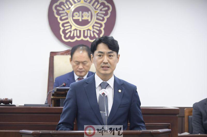 [사진] 권영기 의원 (4).JPG