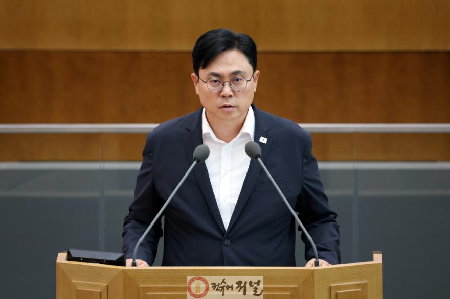 250905 이용욱 의원, 파주시 중첩 규제 해소·미군 반환공여지 무상 양여 강력 촉구(1).JPG