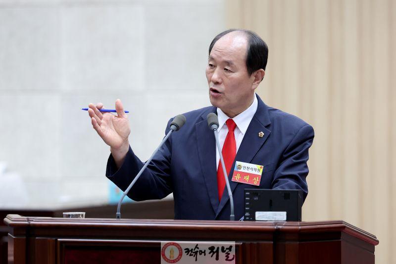 (사진)인천시의회_윤재상_의원__강화군_현안_해결_촉구.jpg