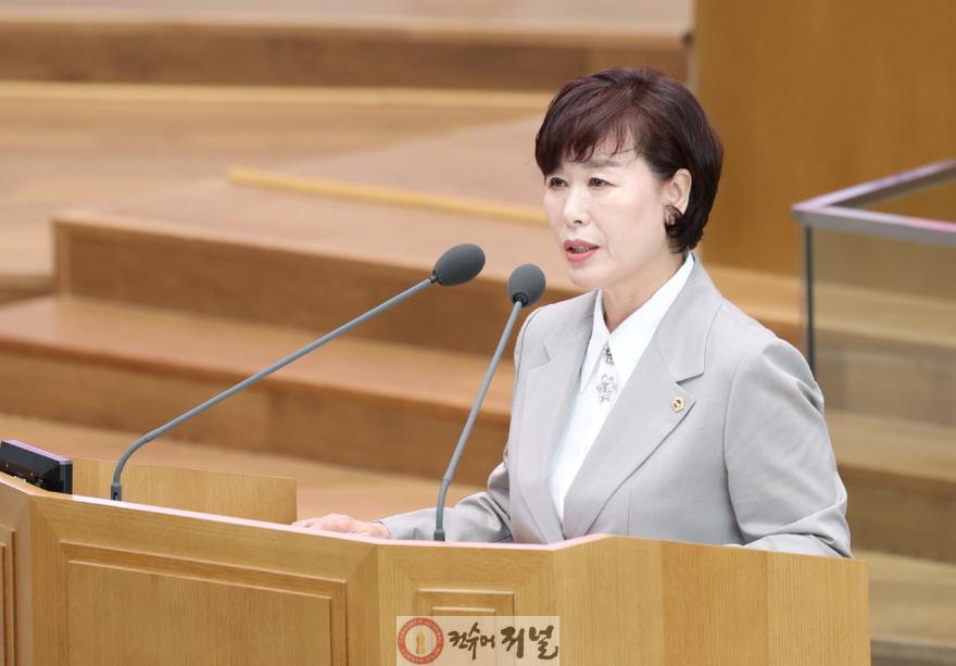 250909 이채영 의원, 도정질문 통해 김동연 도지사에게 5대 주요 현안 제기 (1).jpg