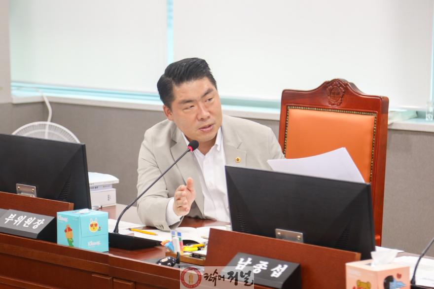 250910 유경현 의원, “아동 납치 시도 늘어나는데... 아동 실종 예방위한 사전 지문등록 사업은 오히려 뒷걸음”.jpg