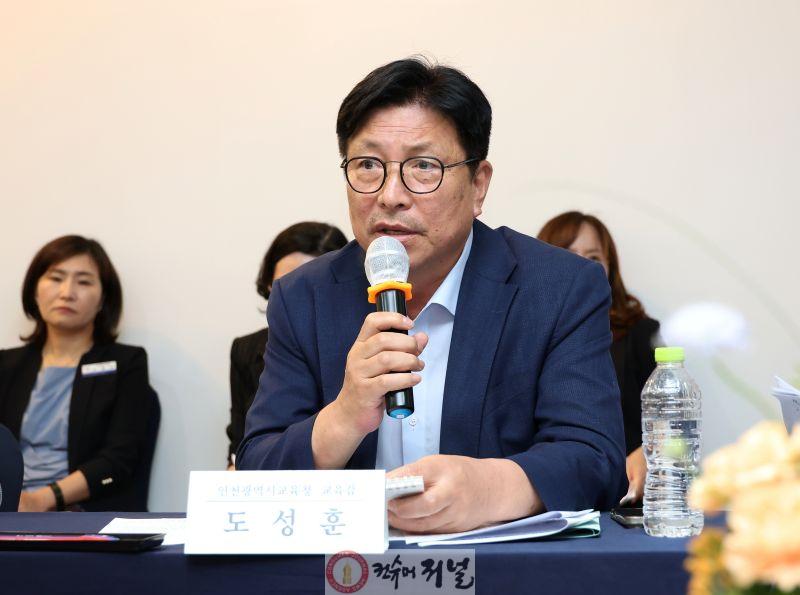 (추가) 도성훈 교육감, 최교진 교육부장관 만나 특수교사 순직 인정 힘 모아 달라 협조 당부.jpg