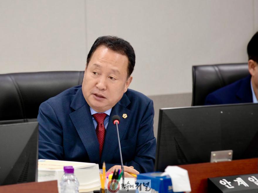 250916 안계일 의원, 경기도 문화정책 반복되는 추계 오류, 시군 부담 전가 지적.jpg