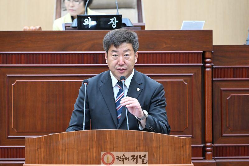 3-3. 보도사진(윤재구 의원).jpg