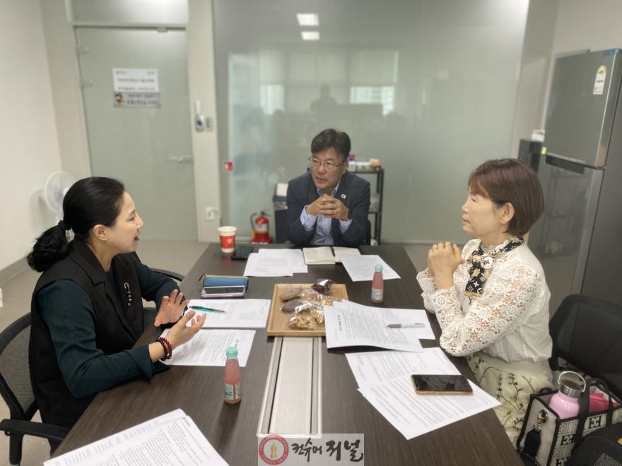 251001 최만식 의원, ‘장애아동 지원 조례 제정 추진단’ 첫 회의 열어.jpg
