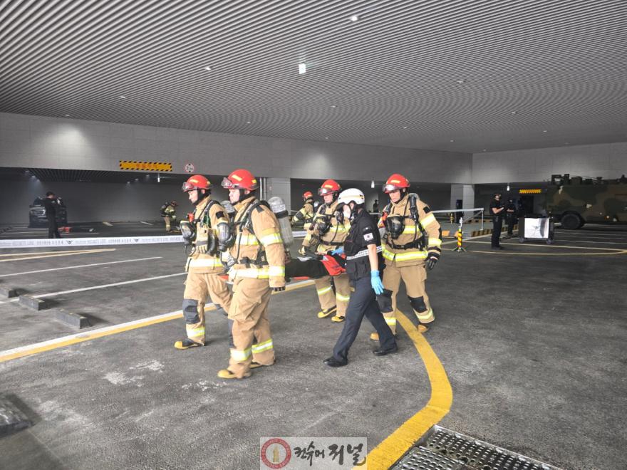 별첨3_인천공항, APEC 정상회의 대비 유관기관 합동 대테러 훈련 사진.jpg