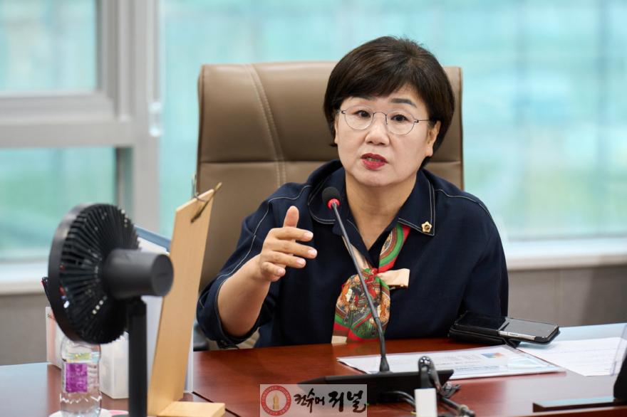 251001 황진희 의원, 미래형 온라인학교 모델 정립 위한 연구 착수보고회 열어 (1).jpg