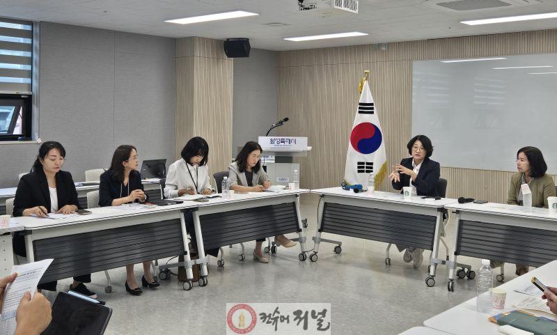 251001 신미숙 의원, 3~5세 다문화 아이들 대상 놀이형 한글 교육 필요...세번째 실무회의 가져2.jpg