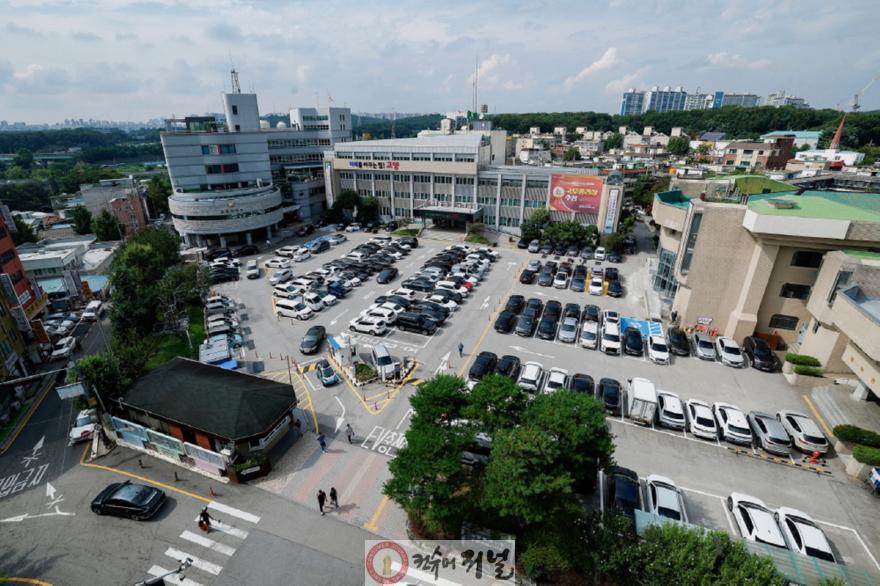1. 고양시 “백석업무빌딩 활용·벤처기업 유치 막은 道 투자심사 반려, 납득 어려워” (1).JPG