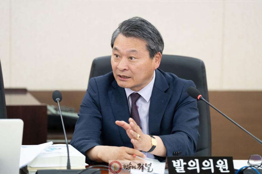 (사진)인천시의회 김유곤 의원, 조례 개정으로 제3연륙교 무료화 기반 마련.jpg