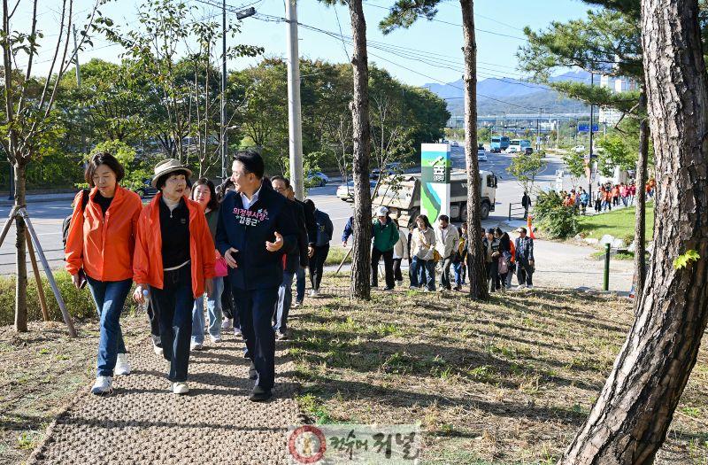 1.자치행정과(‘시민과 행정의 연결고리’…의정부시, 통장 소통‧어울림 화합 한마당 성료)1.JPG