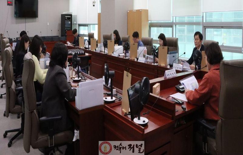 251024 경기도의회 교육행정연구회, 경기도 고교학점제 시행에 따른 진로·진학 연계 방안 연구 중간보고회 개최2.jpg