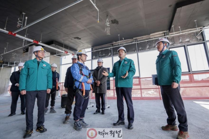 1-6. ‘사전대응 시스템’운영 일환으로 진행 중인 성사혁신지구 공사 현장점검.jpg