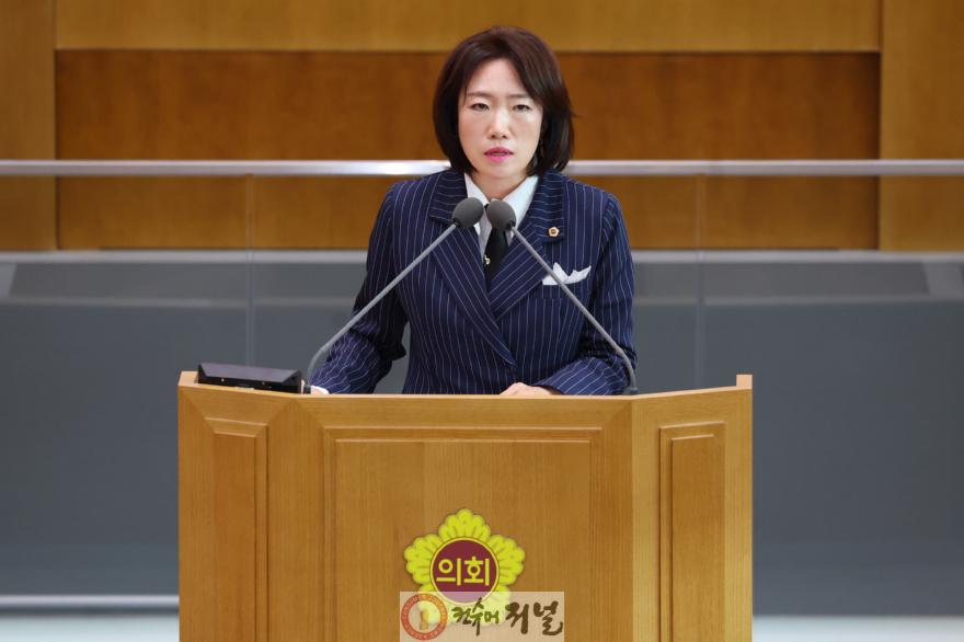 251104 이혜원 의원, “정권이 바뀌면 공무원은 두렵다...” 성실한 공직자도 정쟁의 희생양이 되는 현실 규탄.jpg