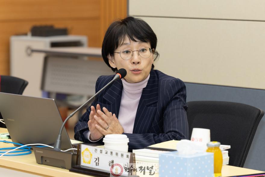 김해련 의원.jpg