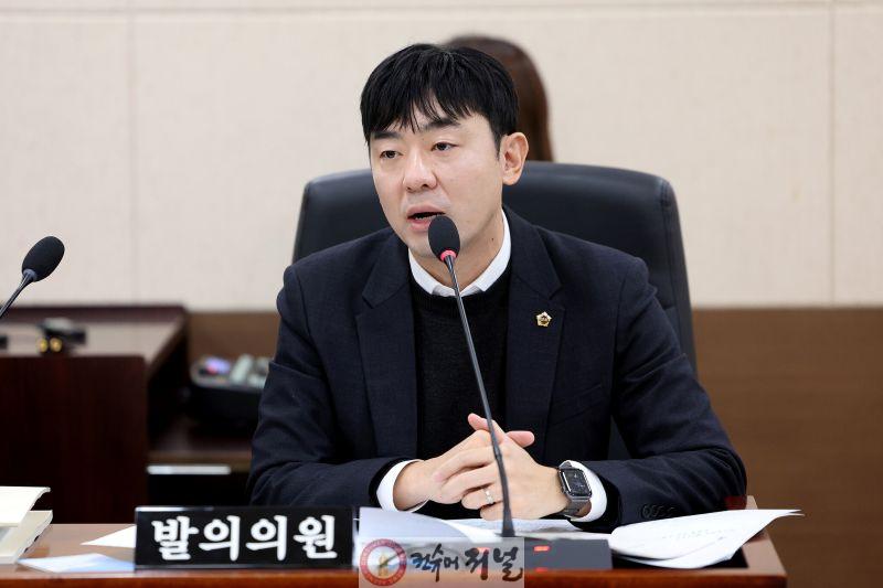 (사진)인천시의회 신성영 의원, 제3연륙교 관광시설 운영 기반 마련.jpg