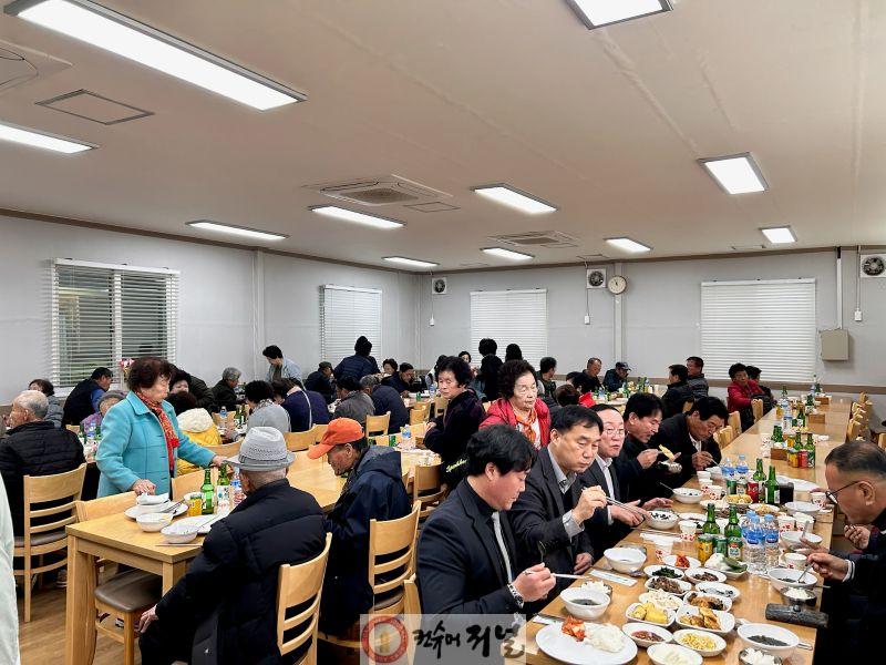백학면새마을부녀회, 어르신 경로잔치 실시.jpg
