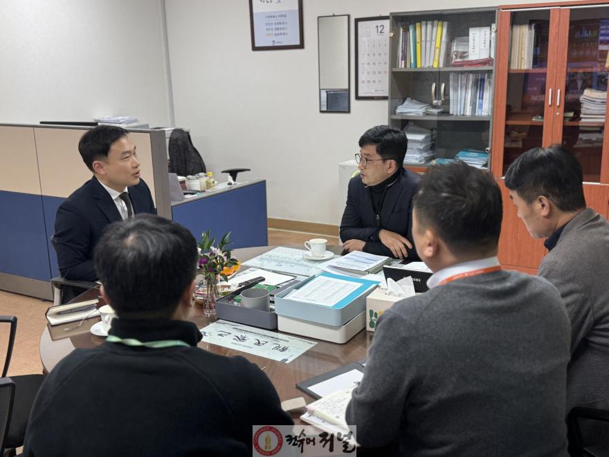 251202_이호동_의원__수원시청_찾아_영통소각장_이전_논의..._“수원시민_희생에_정당한_보상_필요”_(1).jpg