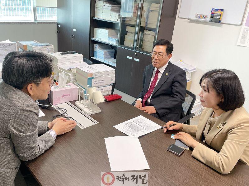 251205_박명수·황세주_의원__동신산단_정상_추진_위한_논의_이어져.jpg