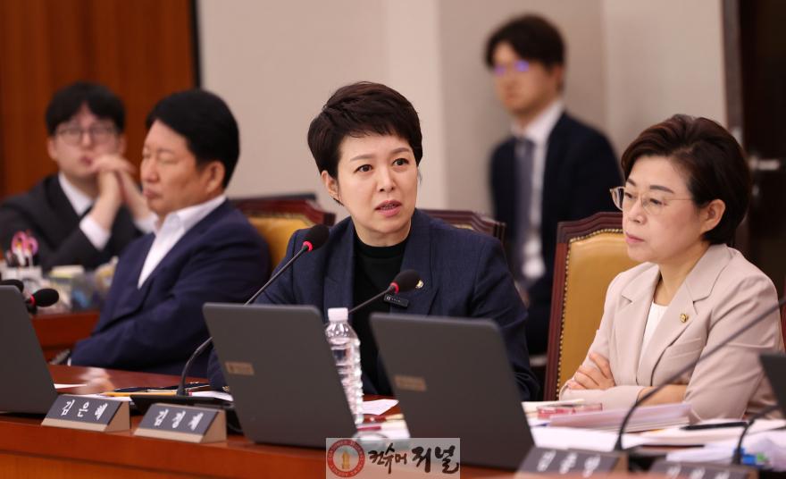 김은혜_의원_프로필_사진.jpg