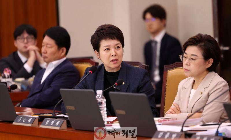 김은혜_의원_프로필_사진.jpg
