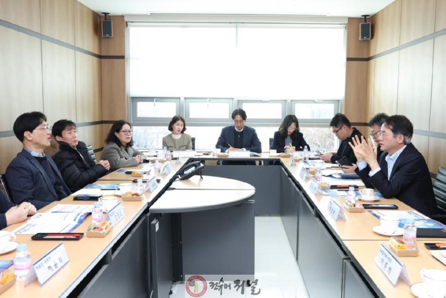 3. 고양시, ‘자율형 공립고 2.0 저현고 방문…교육 현장 목소리 청취  (1).JPG
