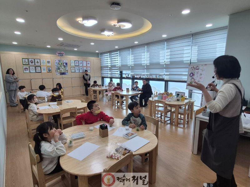9. 인천서부교육지원청, 서부 거점형 늘봄센터에서 체험형 특강 운영.jpg
