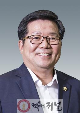 251223 경기도의회 허원 위원장, ‘대형차량 우회전 사각지대 없앤다’.jpg