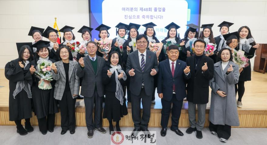 (사진)인천시의회 박창호 의원, 여러 학교 졸업식에서 새출발 축하.jpeg